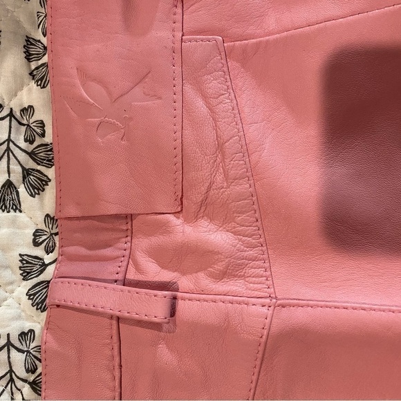 One Teaspoon Leather Streetwalker Shorts in pink - Picture 9 of 9